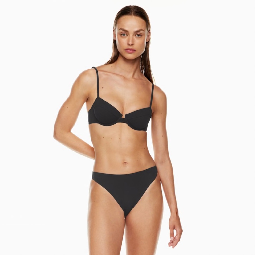 Aritzia Babaton Bikini Top